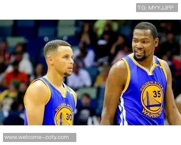 历史单节四分球记录库里遥遥领先利拉德紧随其后克莱位列第三 历史单节四分球记录库里遥遥领先利拉德紧随其后克莱位列第三